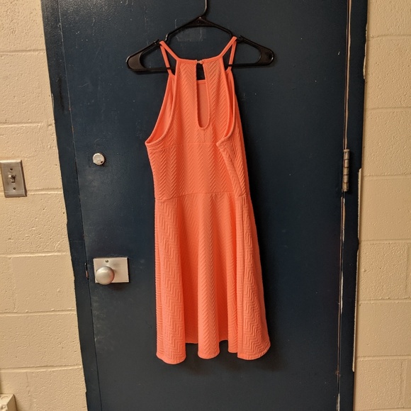Bright Coral sleeveless dress - Picture 2 of 2